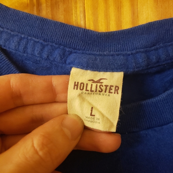 Hollister graphic tee-blue/salmon - Picture 2 of 2